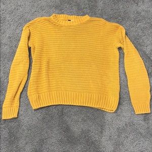 H&M mustard crew neck sweater.